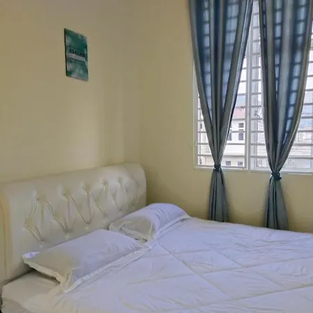 Afiyah Guesthouse Padang Besar Exterior photo